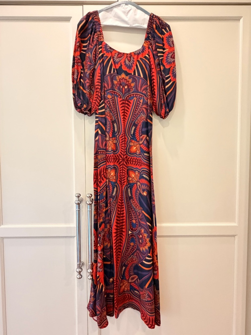 FARM Rio Navy and Red Paisley Puff-Sleeve Maxi Dress - Picture 2 of 5